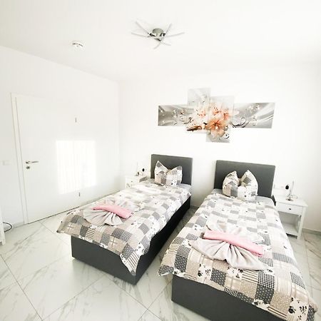 Ferienwohnung Zum Alten Radlereck Lauchhammer Exterior foto